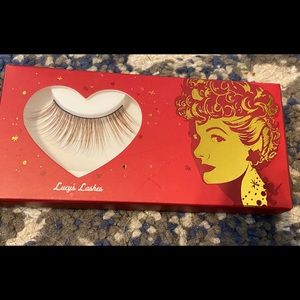 I love Lucy eyelashes!